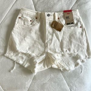 501 Levis denim shorts size 28